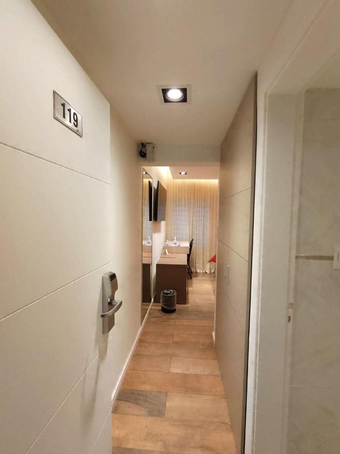 Global Hotel Сентенарио Екстериор снимка