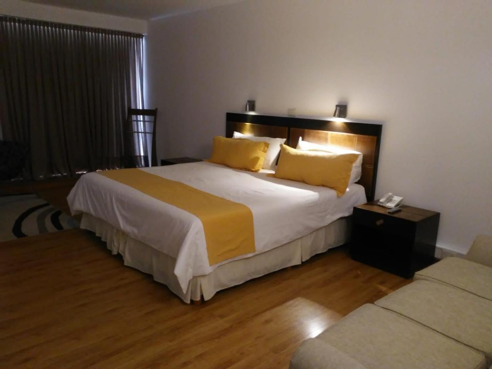 Global Hotel Сентенарио Екстериор снимка