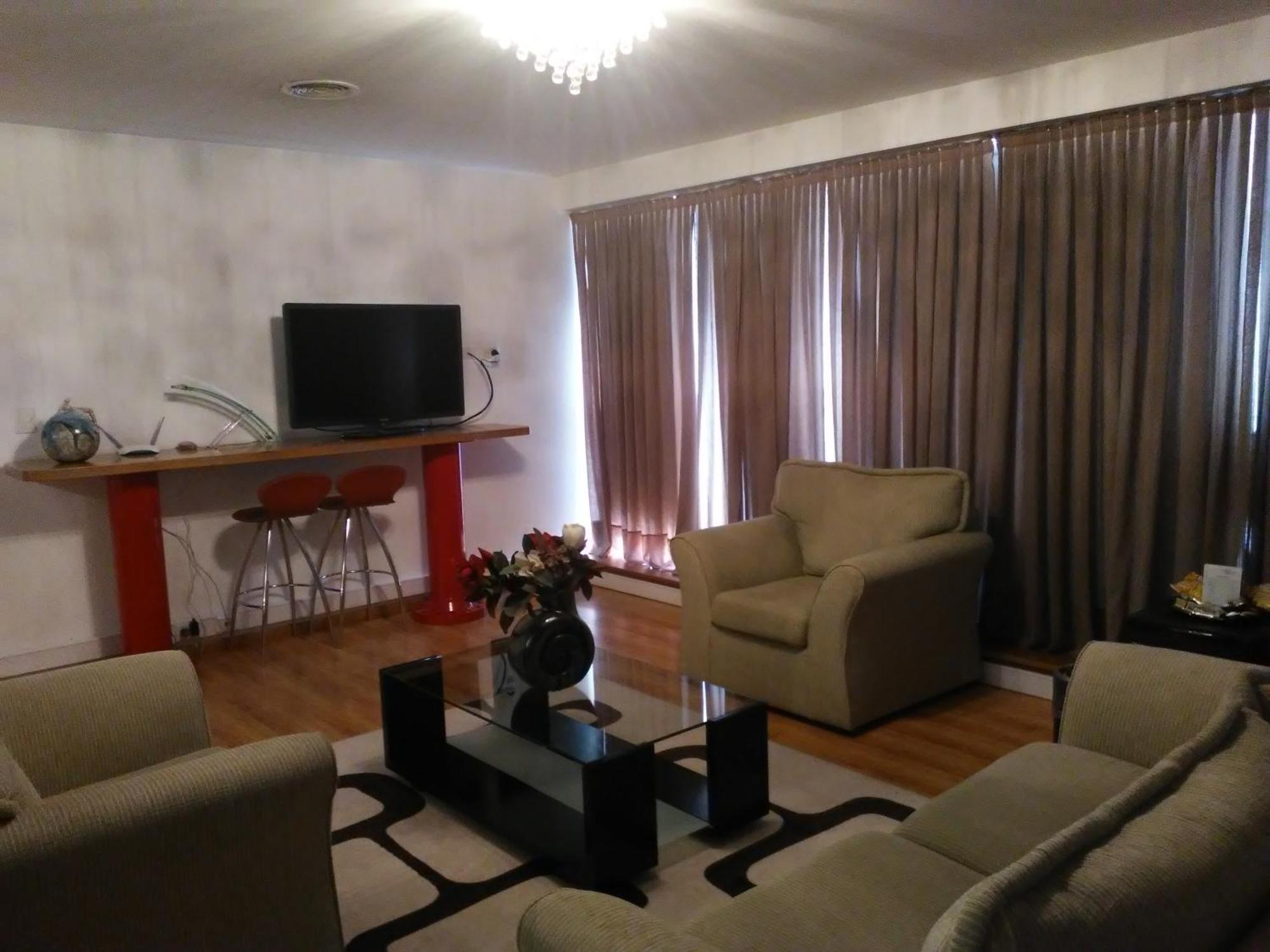 Global Hotel Сентенарио Екстериор снимка