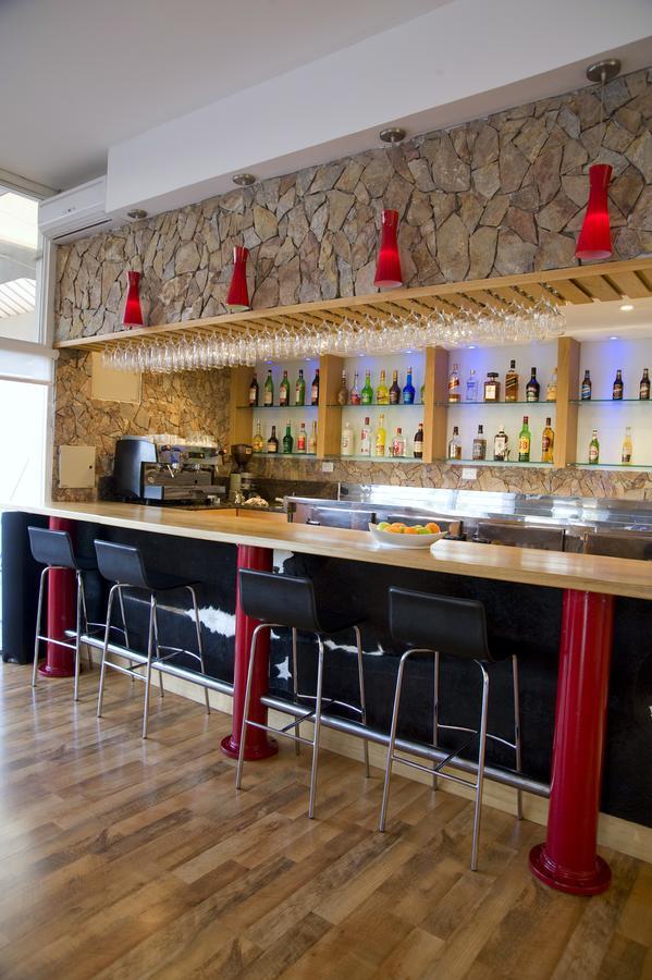 Global Hotel Сентенарио Екстериор снимка